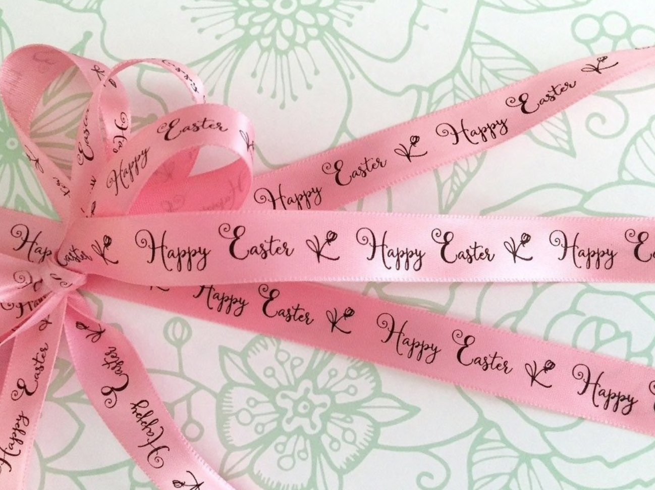 3 Ways To Make Your Printed Paper Bags Stand Out this Easter