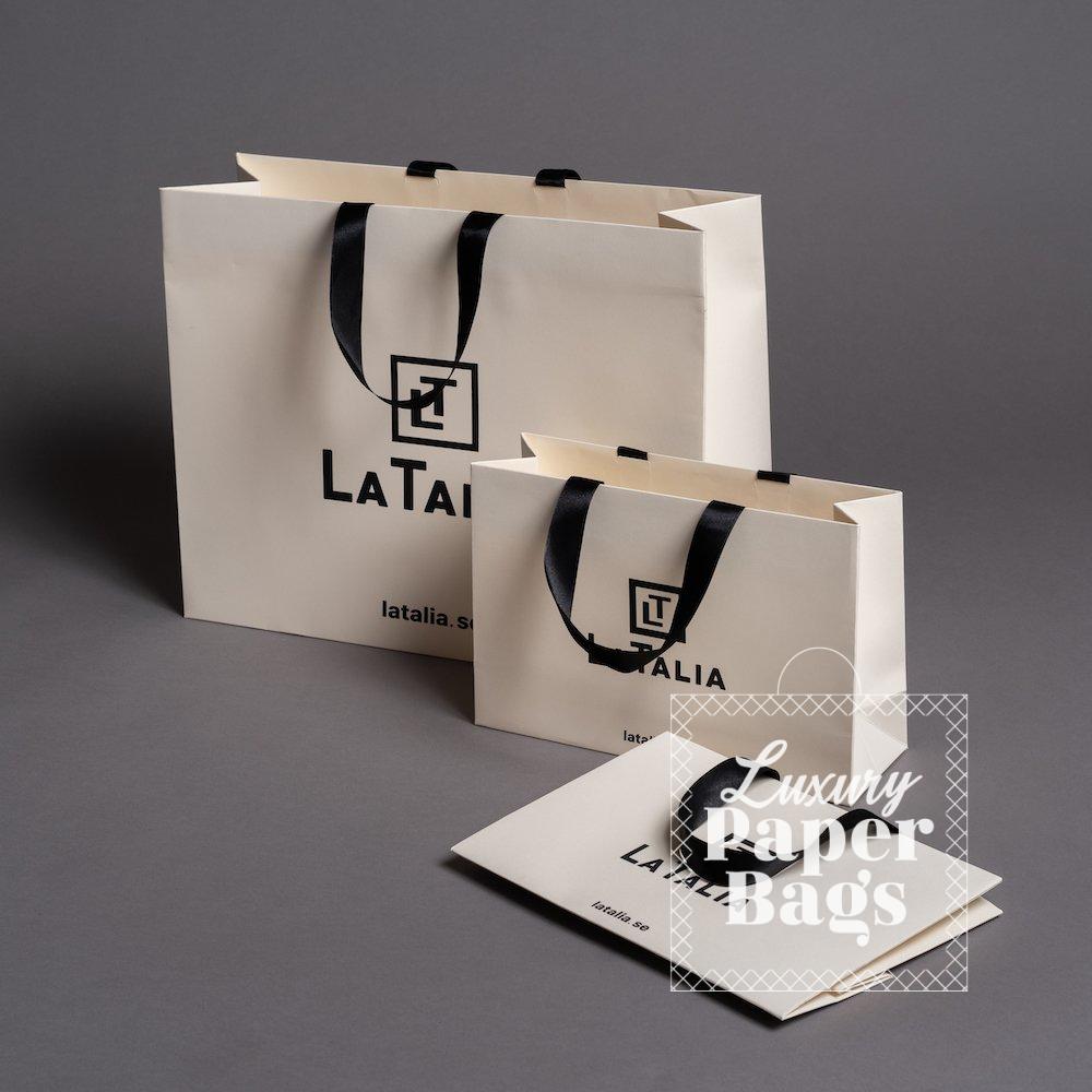 Premium Vector | Paper bag design template